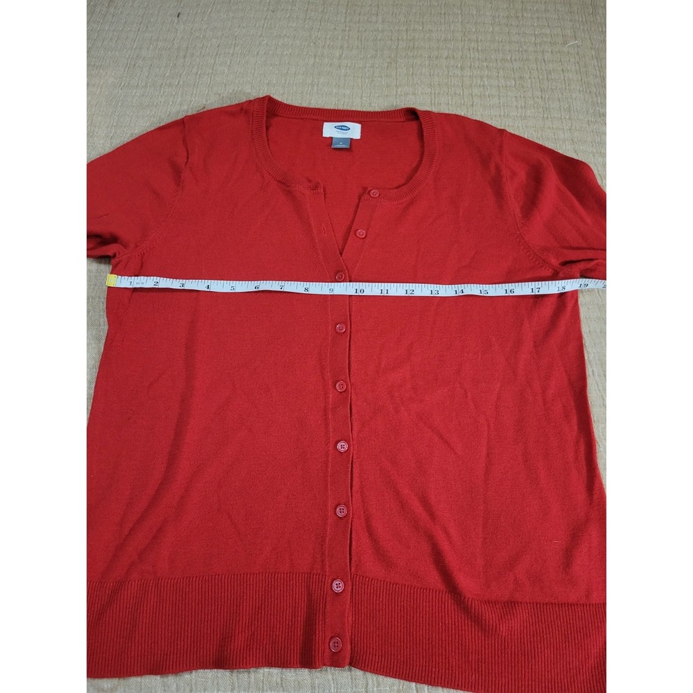 Old Navy Womens Sz M Sweater Cardigan Burgandy Button Up Round Neck Long Sleeve - Picture 10 of 11